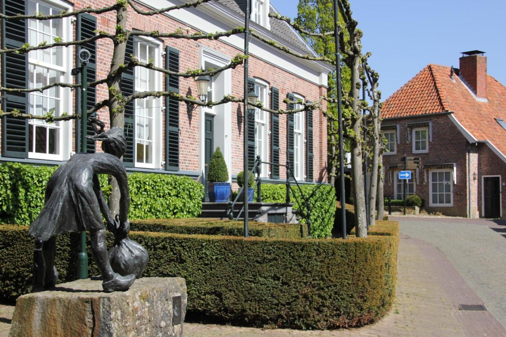 Hotel Van Der Maas Ootmarsum Exterior foto